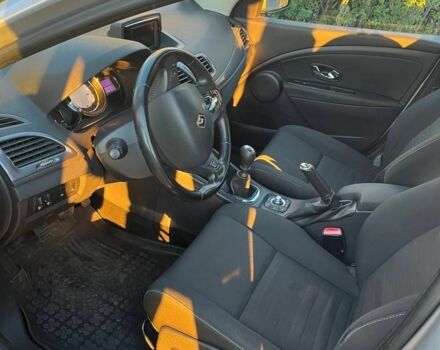 Сірий Рено Меган, об'ємом двигуна 1.5 л та пробігом 251 тис. км за 8300 $, фото 7 на Automoto.ua