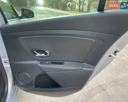 Серый Рено Меган, объемом двигателя 1.46 л и пробегом 148 тыс. км за 8950 $, фото 77 на Automoto.ua