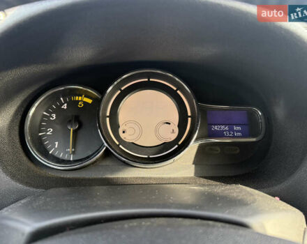 Серый Рено Меган, объемом двигателя 1.46 л и пробегом 242 тыс. км за 9500 $, фото 10 на Automoto.ua