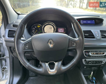 Серый Рено Меган, объемом двигателя 1.46 л и пробегом 148 тыс. км за 8950 $, фото 106 на Automoto.ua