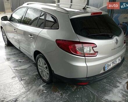 Серый Рено Меган, объемом двигателя 1.46 л и пробегом 230 тыс. км за 7999 $, фото 4 на Automoto.ua