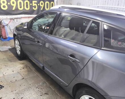 Рено Меган 2015 у Києві на Automoto.ua Сірий Рено Меган, об'ємом двигуна 1.5 л та пробігом 450 тис. км за 9500 $, фото 2 на Automoto.ua