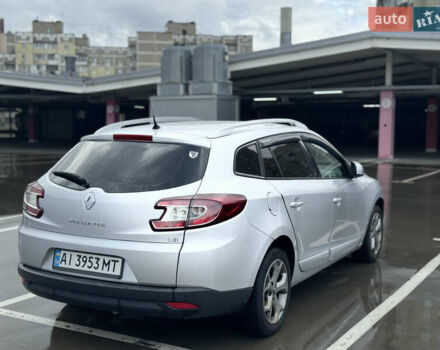 Серый Рено Меган, объемом двигателя 1.5 л и пробегом 393 тыс. км за 7500 $, фото 7 на Automoto.ua