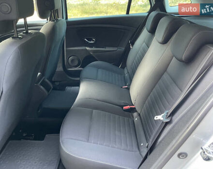 Серый Рено Меган, объемом двигателя 1.46 л и пробегом 148 тыс. км за 8950 $, фото 90 на Automoto.ua