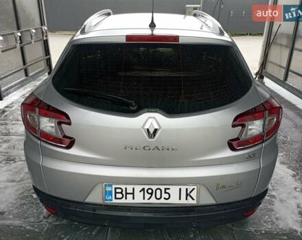 Серый Рено Меган, объемом двигателя 1.46 л и пробегом 230 тыс. км за 7999 $, фото 2 на Automoto.ua