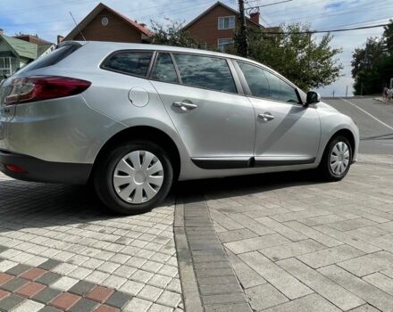 Сірий Рено Меган, об'ємом двигуна 1.5 л та пробігом 290 тис. км за 7599 $, фото 4 на Automoto.ua