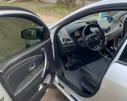 Серый Рено Меган, объемом двигателя 1.46 л и пробегом 189 тыс. км за 10500 $, фото 8 на Automoto.ua