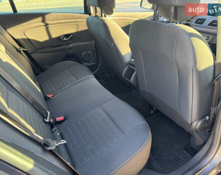 Серый Рено Меган, объемом двигателя 1.6 л и пробегом 191 тыс. км за 10850 $, фото 22 на Automoto.ua