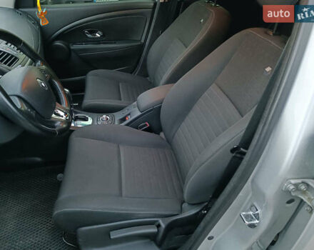 Серый Рено Меган, объемом двигателя 1.5 л и пробегом 216 тыс. км за 8990 $, фото 18 на Automoto.ua