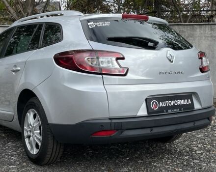 Серый Рено Меган, объемом двигателя 1.5 л и пробегом 206 тыс. км за 8990 $, фото 6 на Automoto.ua