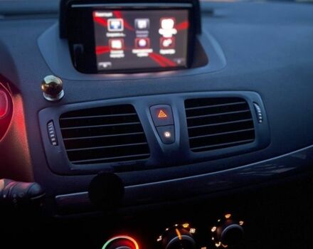 Серый Рено Меган, объемом двигателя 1.5 л и пробегом 250 тыс. км за 7600 $, фото 7 на Automoto.ua