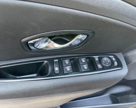 Серый Рено Меган, объемом двигателя 1.5 л и пробегом 148 тыс. км за 8750 $, фото 11 на Automoto.ua