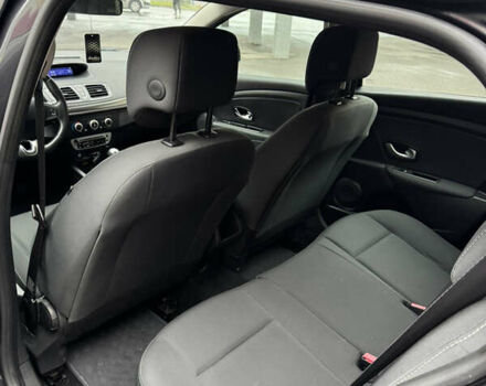 Серый Рено Меган, объемом двигателя 1.5 л и пробегом 136 тыс. км за 9600 $, фото 16 на Automoto.ua