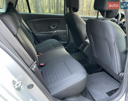 Серый Рено Меган, объемом двигателя 1.46 л и пробегом 148 тыс. км за 8950 $, фото 76 на Automoto.ua