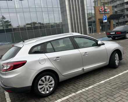 Серый Рено Меган, объемом двигателя 1.46 л и пробегом 360 тыс. км за 8500 $, фото 4 на Automoto.ua