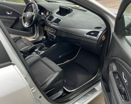 Серый Рено Меган, объемом двигателя 1.5 л и пробегом 300 тыс. км за 7500 $, фото 7 на Automoto.ua