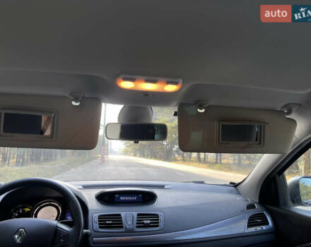 Серый Рено Меган, объемом двигателя 1.46 л и пробегом 148 тыс. км за 8950 $, фото 121 на Automoto.ua