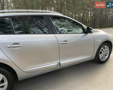 Серый Рено Меган, объемом двигателя 1.46 л и пробегом 148 тыс. км за 8950 $, фото 24 на Automoto.ua