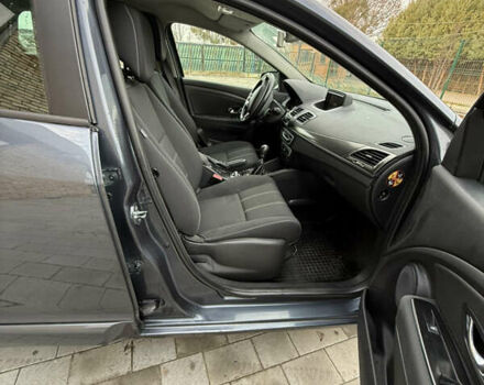 Сірий Рено Меган, об'ємом двигуна 1.46 л та пробігом 270 тис. км за 8400 $, фото 7 на Automoto.ua