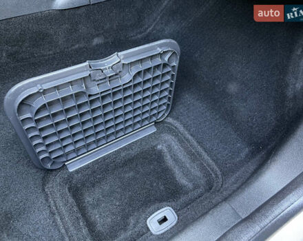 Серый Рено Меган, объемом двигателя 1.46 л и пробегом 148 тыс. км за 8950 $, фото 127 на Automoto.ua