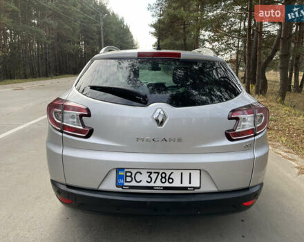 Серый Рено Меган, объемом двигателя 1.46 л и пробегом 148 тыс. км за 8950 $, фото 11 на Automoto.ua