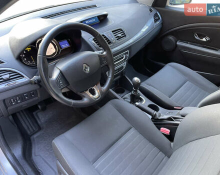 Серый Рено Меган, объемом двигателя 1.46 л и пробегом 148 тыс. км за 8950 $, фото 148 на Automoto.ua