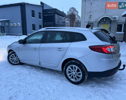Серый Рено Меган, объемом двигателя 1.46 л и пробегом 217 тыс. км за 8700 $, фото 21 на Automoto.ua