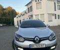 Сірий Рено Меган, об'ємом двигуна 1.46 л та пробігом 300 тис. км за 7500 $, фото 1 на Automoto.ua