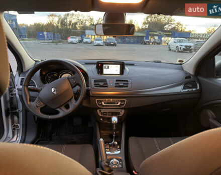 Рено Меган 2015 в Киеве на Automoto.ua Серый Рено Меган, объемом двигателя 1.46 л и пробегом 294 тыс. км за 7450 $, фото 21 на Automoto.ua