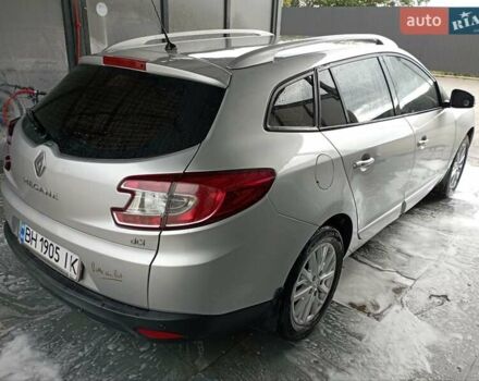 Серый Рено Меган, объемом двигателя 1.46 л и пробегом 230 тыс. км за 7999 $, фото 5 на Automoto.ua