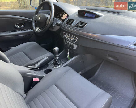 Серый Рено Меган, объемом двигателя 1.46 л и пробегом 148 тыс. км за 8950 $, фото 114 на Automoto.ua