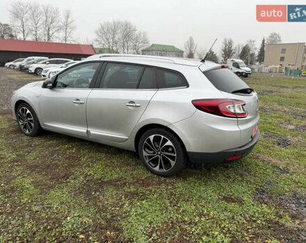 Серый Рено Меган, объемом двигателя 1.6 л и пробегом 250 тыс. км за 10500 $, фото 4 на Automoto.ua