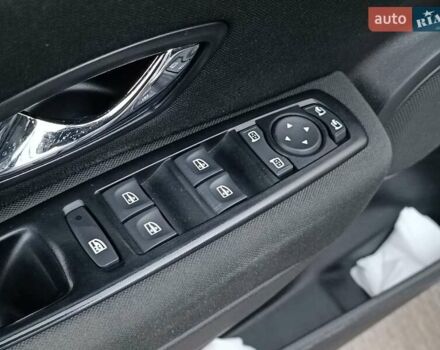 Серый Рено Меган, объемом двигателя 1.5 л и пробегом 216 тыс. км за 8990 $, фото 21 на Automoto.ua