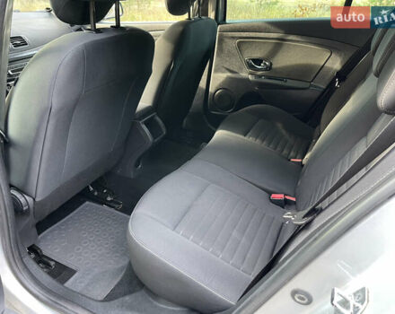 Серый Рено Меган, объемом двигателя 1.46 л и пробегом 148 тыс. км за 8950 $, фото 74 на Automoto.ua