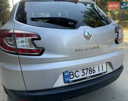 Серый Рено Меган, объемом двигателя 1.46 л и пробегом 148 тыс. км за 8950 $, фото 66 на Automoto.ua