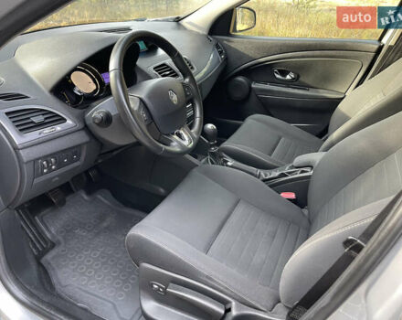 Серый Рено Меган, объемом двигателя 1.46 л и пробегом 148 тыс. км за 8950 $, фото 73 на Automoto.ua