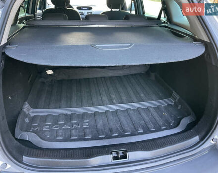 Серый Рено Меган, объемом двигателя 1.46 л и пробегом 148 тыс. км за 8950 $, фото 144 на Automoto.ua