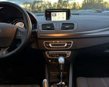 Рено Меган 2015 в Киеве на Automoto.ua Серый Рено Меган, объемом двигателя 1.46 л и пробегом 294 тыс. км за 7450 $, фото 18 на Automoto.ua