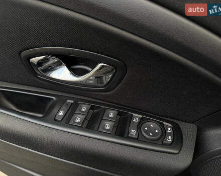 Серый Рено Меган, объемом двигателя 1.2 л и пробегом 101 тыс. км за 8700 $, фото 40 на Automoto.ua