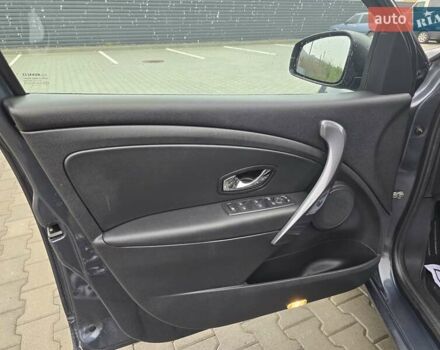 Серый Рено Меган, объемом двигателя 1.5 л и пробегом 158 тыс. км за 8999 $, фото 14 на Automoto.ua