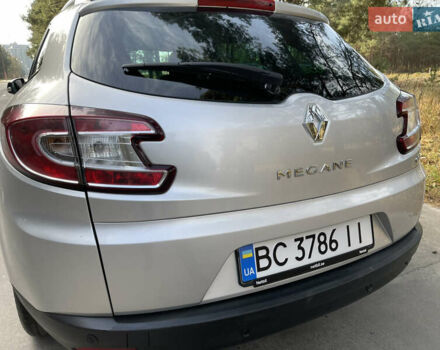 Серый Рено Меган, объемом двигателя 1.46 л и пробегом 148 тыс. км за 8950 $, фото 40 на Automoto.ua