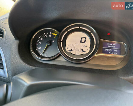 Серый Рено Меган, объемом двигателя 1.6 л и пробегом 191 тыс. км за 10850 $, фото 28 на Automoto.ua