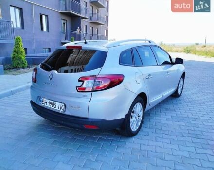 Серый Рено Меган, объемом двигателя 1.5 л и пробегом 231 тыс. км за 7999 $, фото 3 на Automoto.ua