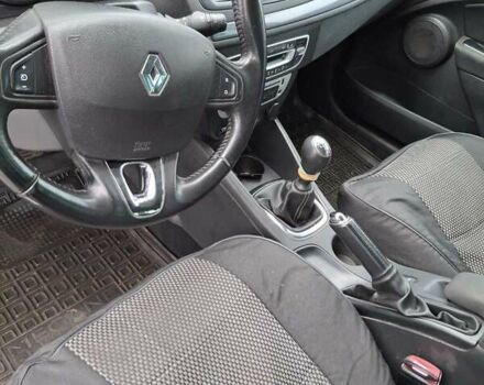 Серый Рено Меган, объемом двигателя 1.5 л и пробегом 251 тыс. км за 8700 $, фото 12 на Automoto.ua