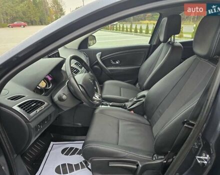 Серый Рено Меган, объемом двигателя 1.5 л и пробегом 158 тыс. км за 8999 $, фото 15 на Automoto.ua