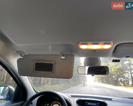 Серый Рено Меган, объемом двигателя 1.46 л и пробегом 148 тыс. км за 8950 $, фото 120 на Automoto.ua