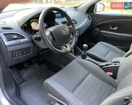 Серый Рено Меган, объемом двигателя 1.46 л и пробегом 148 тыс. км за 8950 $, фото 113 на Automoto.ua