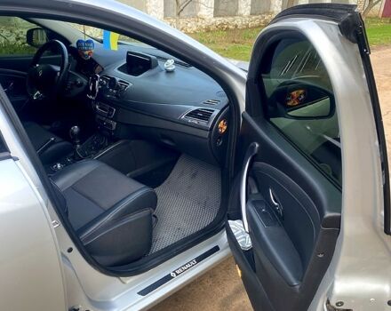 Сірий Рено Меган, об'ємом двигуна 1.5 л та пробігом 189 тис. км за 10500 $, фото 6 на Automoto.ua