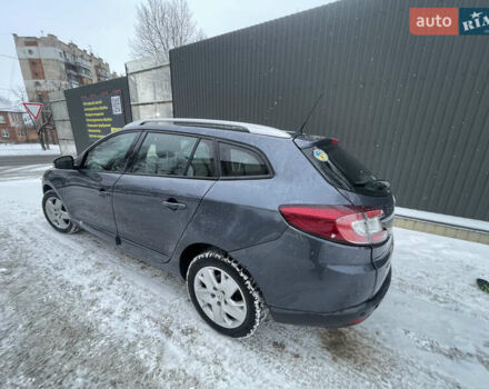 Сірий Рено Меган, об'ємом двигуна 1.46 л та пробігом 365 тис. км за 8000 $, фото 20 на Automoto.ua