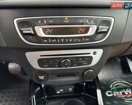 Серый Рено Меган, объемом двигателя 1.6 л и пробегом 250 тыс. км за 10500 $, фото 29 на Automoto.ua